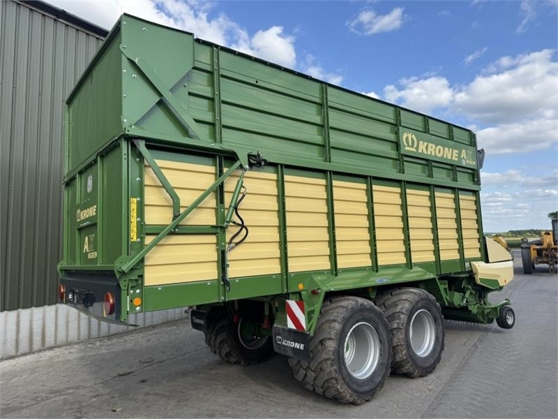 Krone Krone AX 310 HL Forage Wagon - Self-loading wagon: picture 2 Krone Krone AX 310 HL Forage Wagon - Self-loading wagon: picture 2
