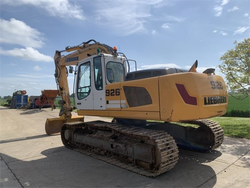Liebherr 926 Excavator - Articulated dumper: picture 2 Liebherr 926 Excavator - Articulated dumper: picture 2