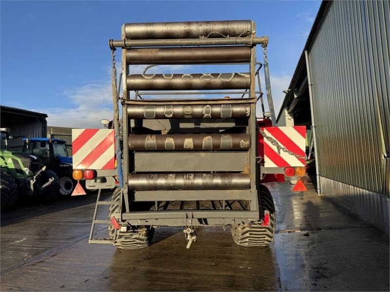 Massey Ferguson 2170 Square Baler - Square baler: picture 4 Massey Ferguson 2170 Square Baler - Square baler: picture 4