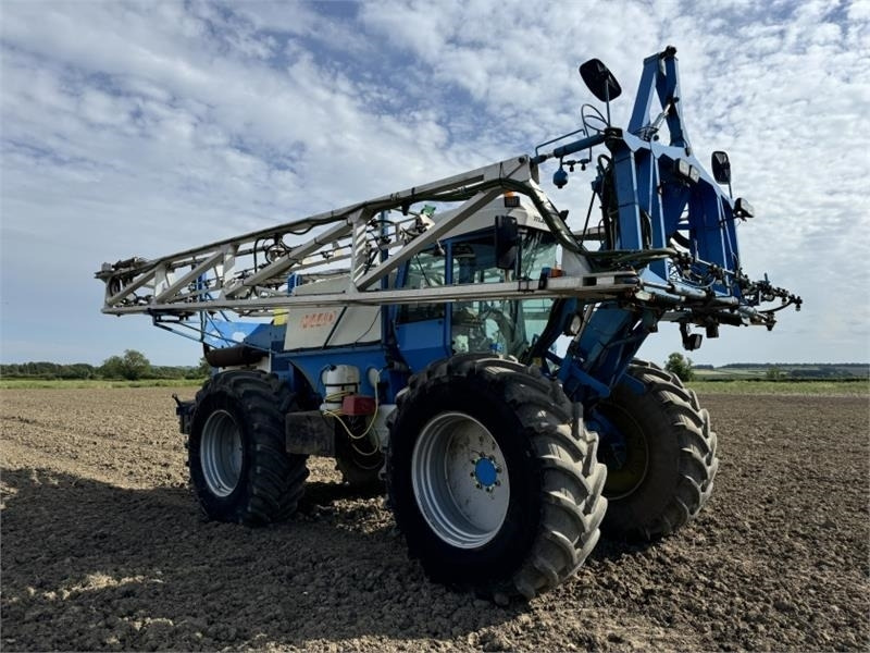 Matrot M44D 36m Self Propelled Sprayer - Tractor mounted sprayer: picture 5 Matrot M44D 36m Self Propelled Sprayer - Tractor mounted sprayer: picture 5