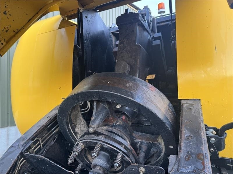 Square baler New Holland BB9060 Baler: picture 8