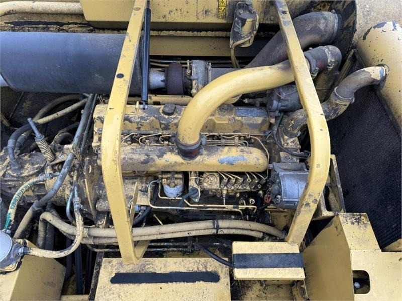 Harvester attachment New Holland New Holland TX66 c/w 20ft Header: picture 17