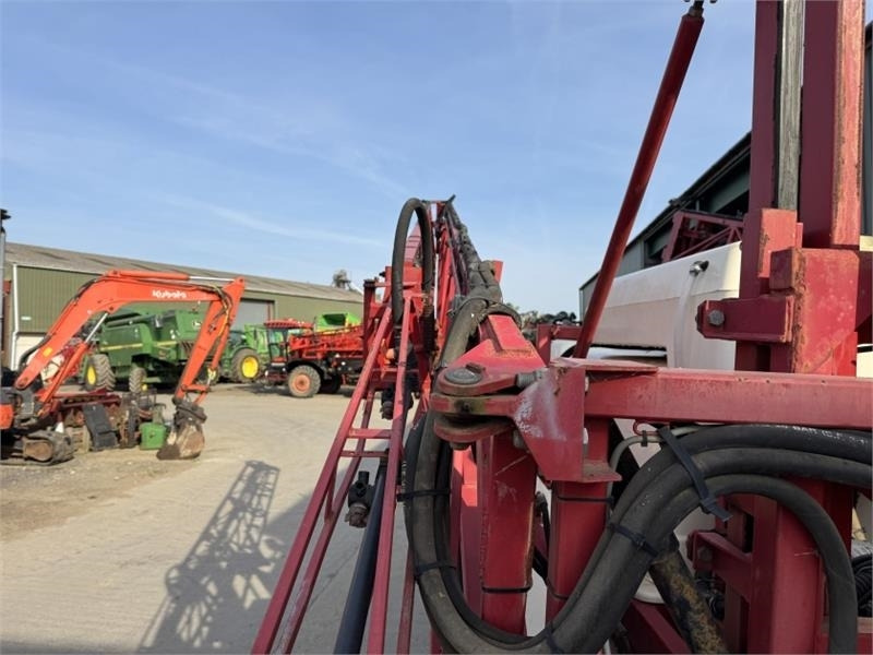 Tractor mounted sprayer Spraycare Supertrac 2600L 24m: picture 17