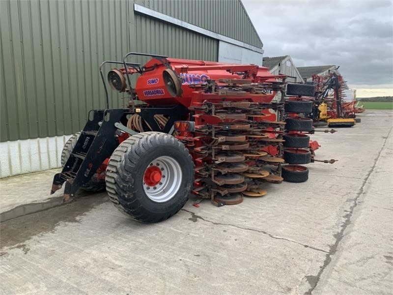 Sumo Sumo 4m Versadrill Moore System - Combine seed drill: picture 2 Sumo Sumo 4m Versadrill Moore System - Combine seed drill: picture 2