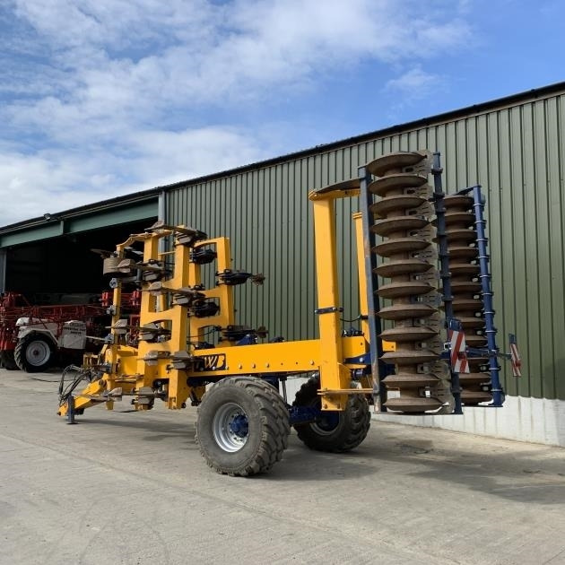 TWB TWB 12 Leg Trailed Subsoiler - Cultivator: picture 2 TWB TWB 12 Leg Trailed Subsoiler - Cultivator: picture 2