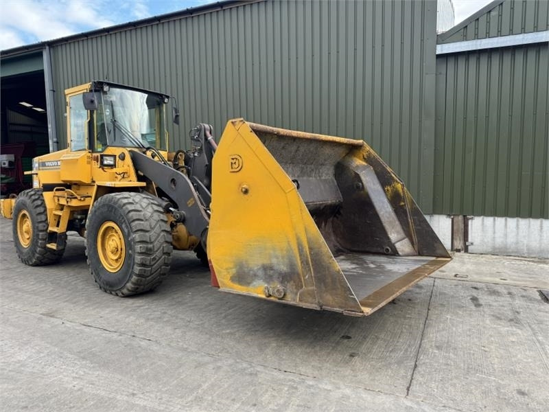 VJD VJD L90 Toe Tip Bucket - Articulated dumper: picture 1 VJD VJD L90 Toe Tip Bucket - Articulated dumper: picture 1