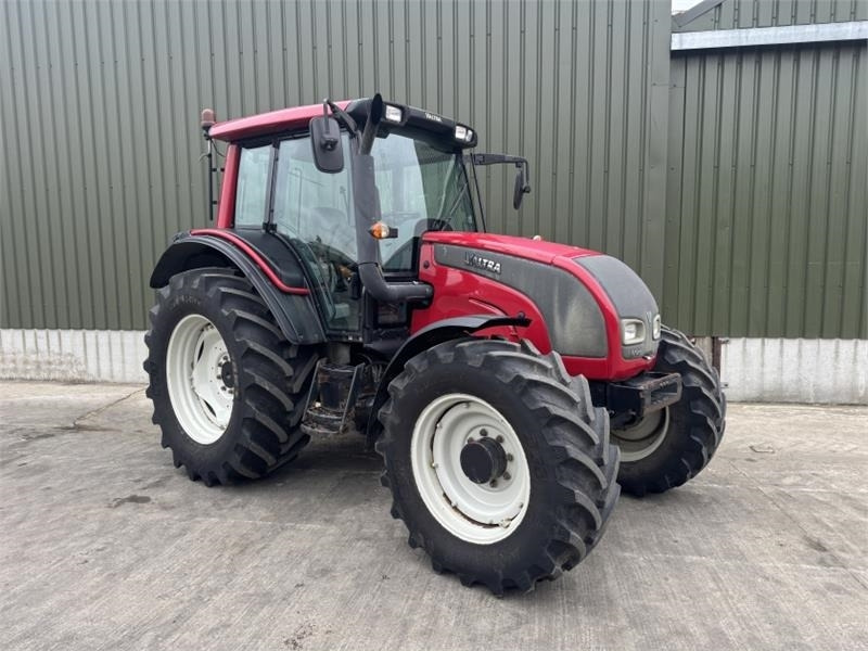 Valtra Valtra N121 Tractor - Farm tractor: picture 3 Valtra Valtra N121 Tractor - Farm tractor: picture 3