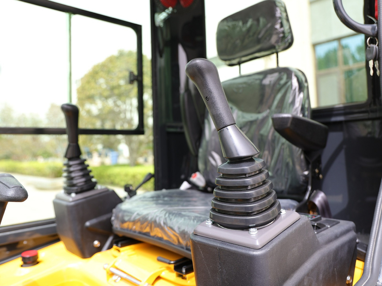 KUBOTA Diesel Mini excavator 1.8 Ton - Müller Machinery MB 18 - VKSH - Mini excavator: picture 4 KUBOTA Diesel Mini excavator 1.8 Ton - Müller Machinery MB 18 - VKSH - Mini excavator: picture 4