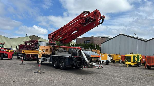 Concrete pump truck 2015  PUTZMEISTER  M38/5  AROCS 6x4: picture 8