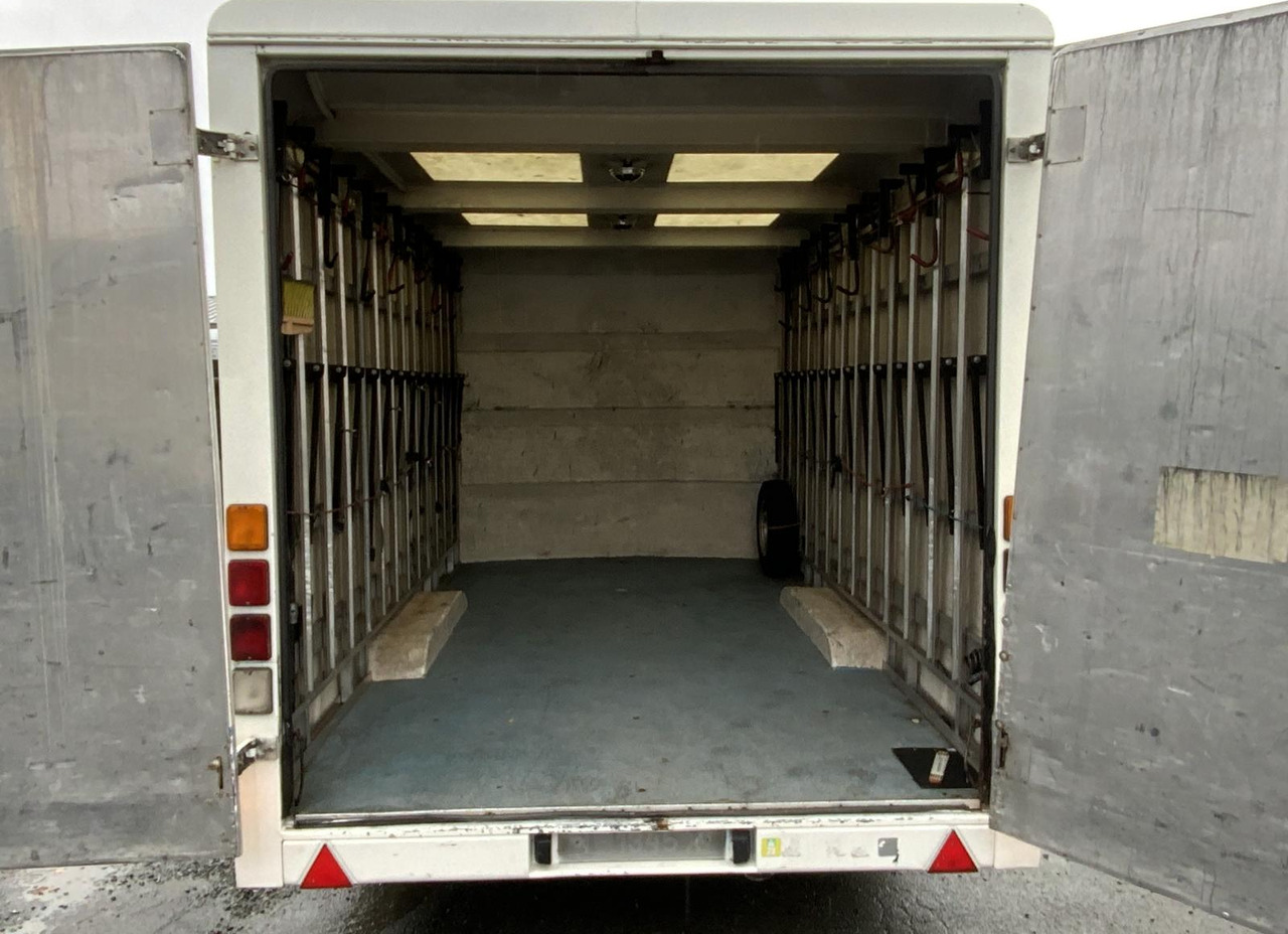 Closed box trailer Kässbohrer Universal 261: picture 8