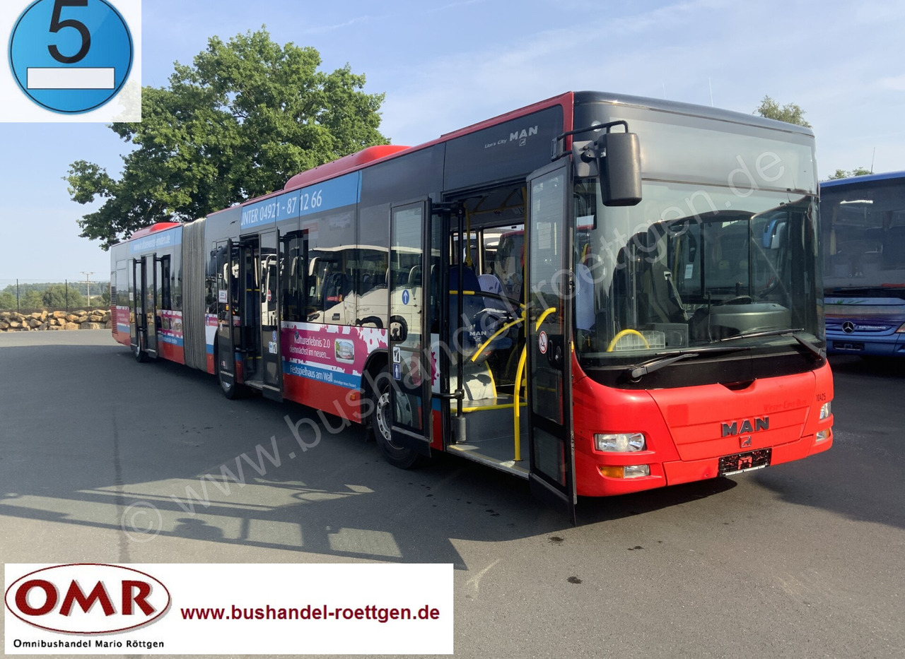 MAN A 23 - Articulated bus: picture 1 MAN A 23 - Articulated bus: picture 1