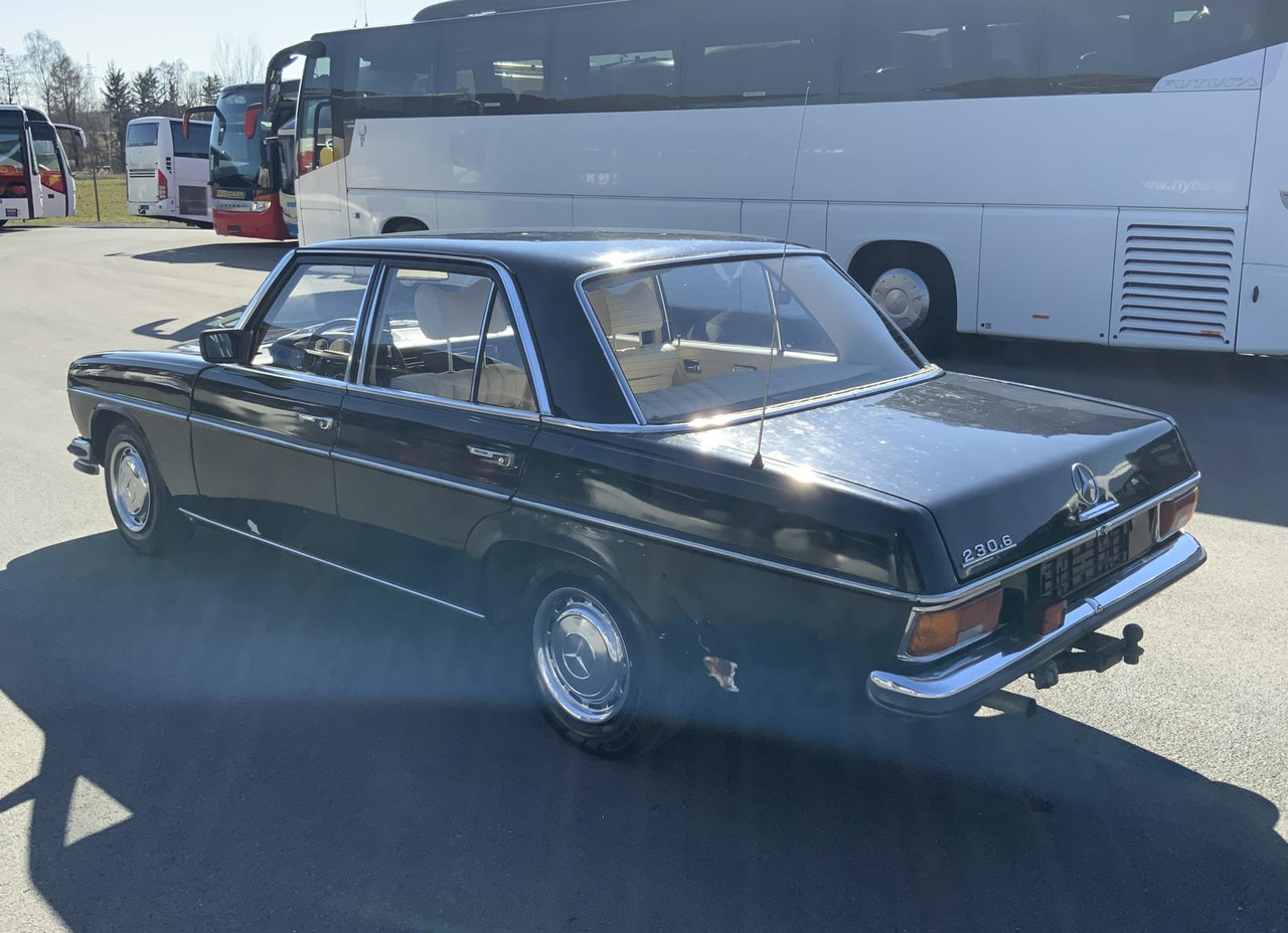 Mercedes-Benz 200 D/8 - Car: picture 3 Mercedes-Benz 200 D/8 - Car: picture 3