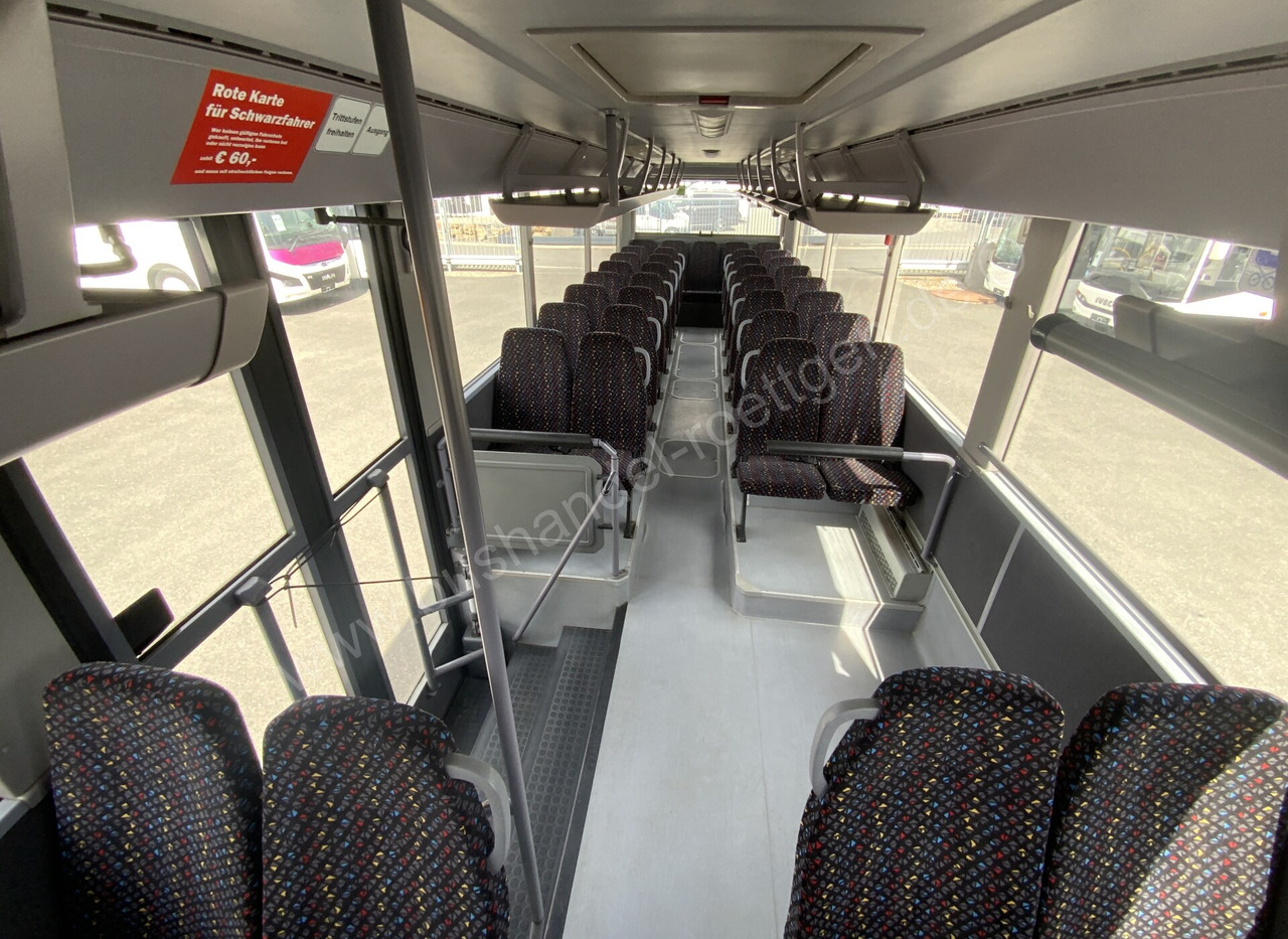 Suburban bus Mercedes-Benz O 550 Integro: picture 13 Suburban bus Mercedes-Benz O 550 Integro: picture 13