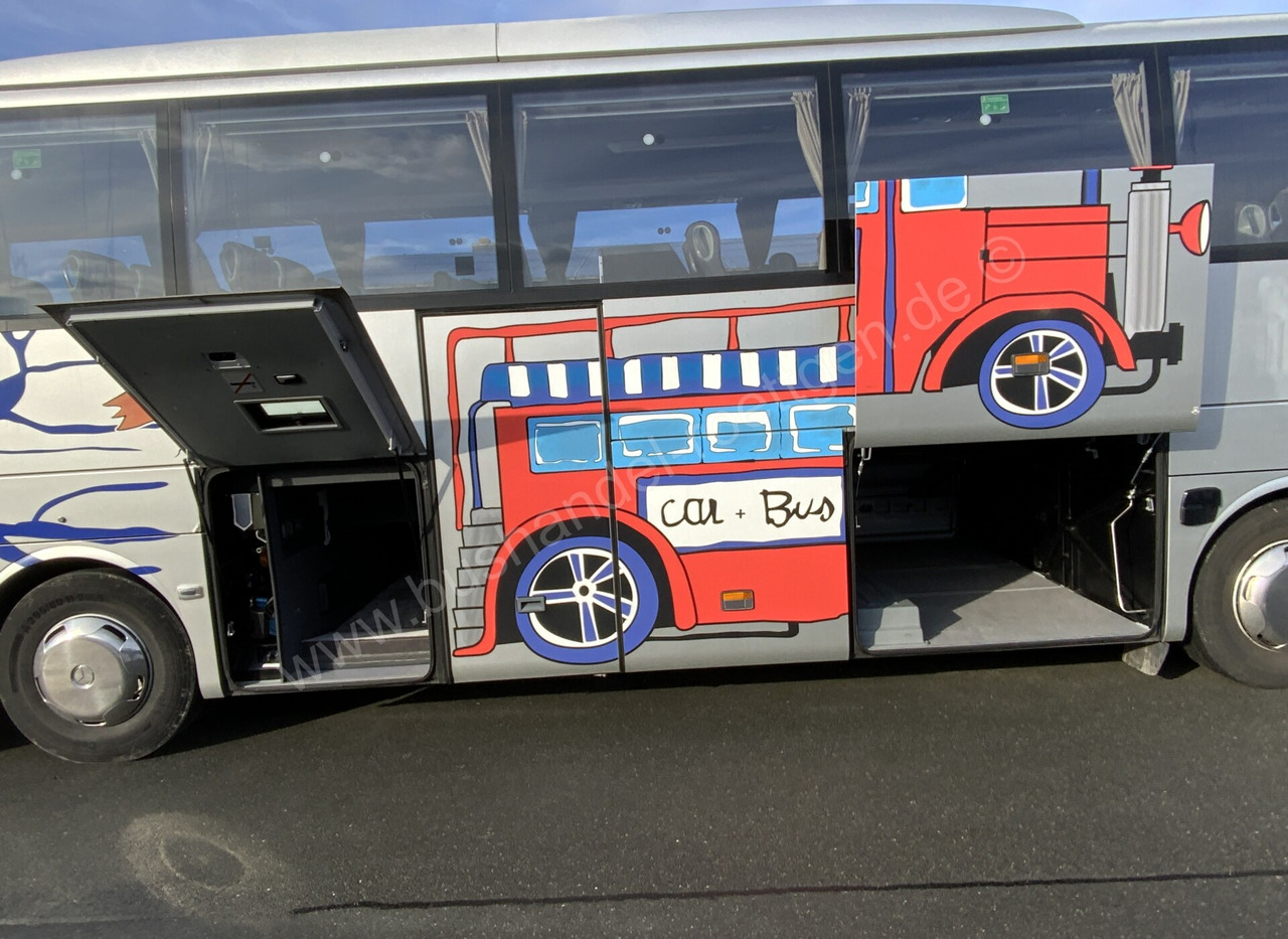 Mercedes-Benz Tourismo 16 RHD - Coach: picture 5 Mercedes-Benz Tourismo 16 RHD - Coach: picture 5