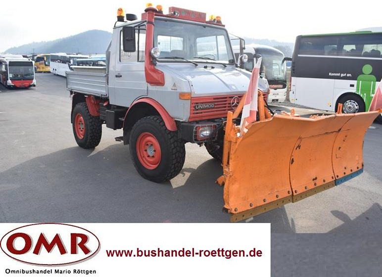 Mercedes-Benz Unimog 424 - Tipper: picture 1 Mercedes-Benz Unimog 424 - Tipper: picture 1