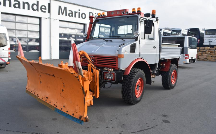 Mercedes-Benz Unimog 424 - Tipper: picture 2 Mercedes-Benz Unimog 424 - Tipper: picture 2