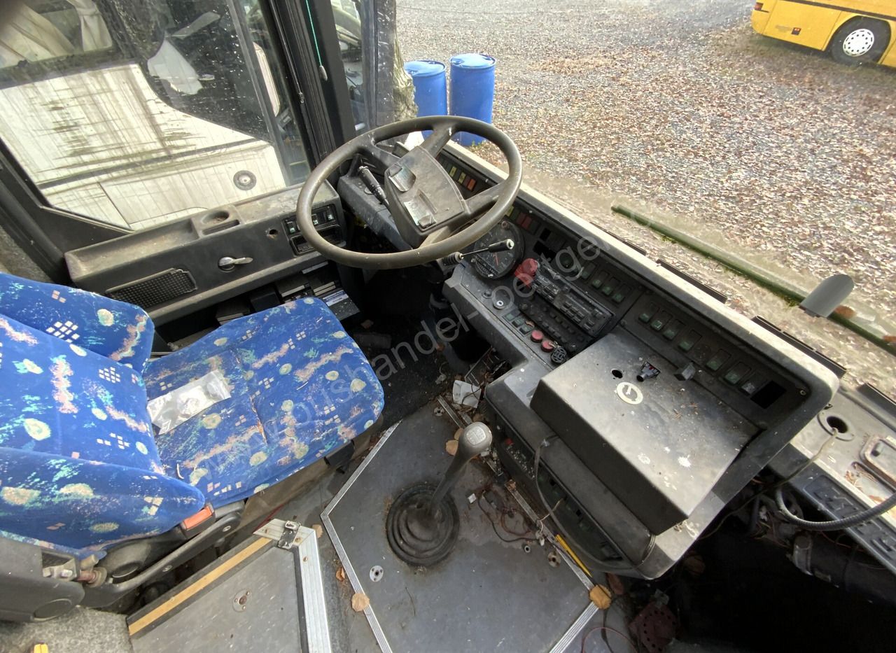 Coach Setra S 215 HDH: picture 18 Coach Setra S 215 HDH: picture 18