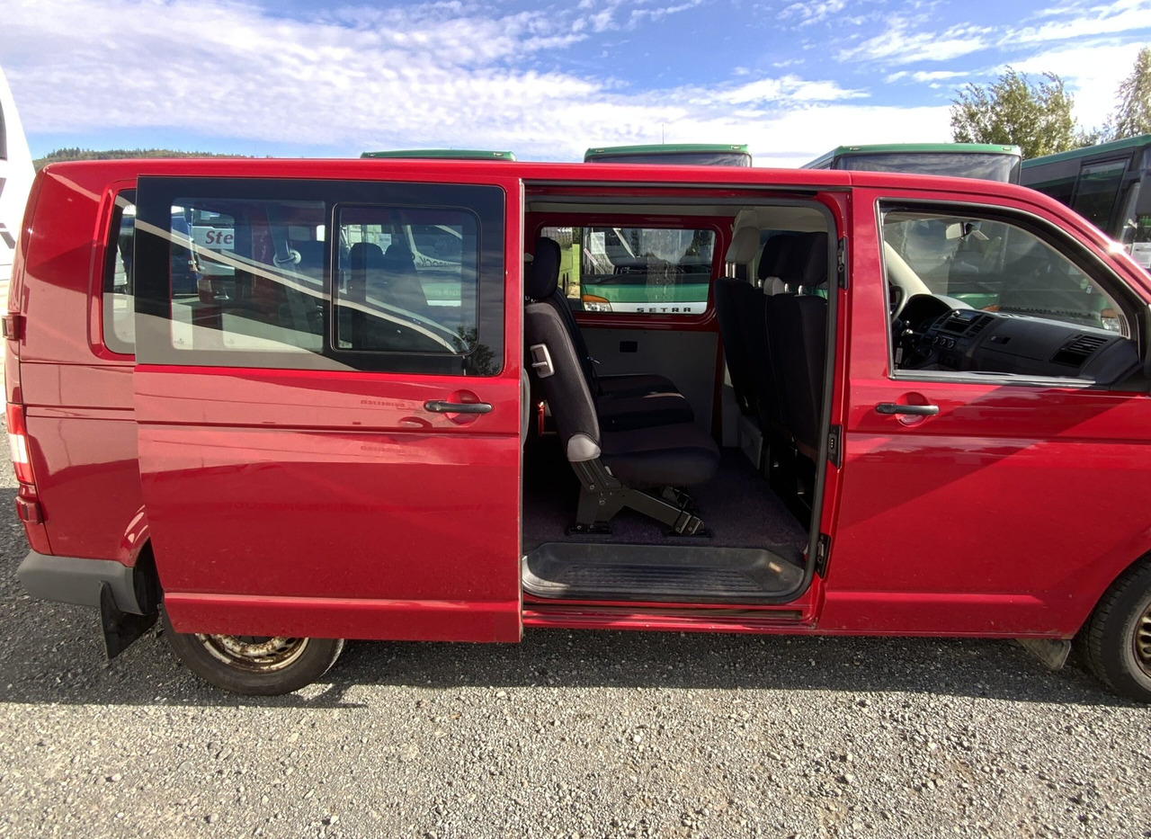 Volkswagen T 5 1.9 TDI - Minibus, Passenger van: picture 4 Volkswagen T 5 1.9 TDI - Minibus, Passenger van: picture 4