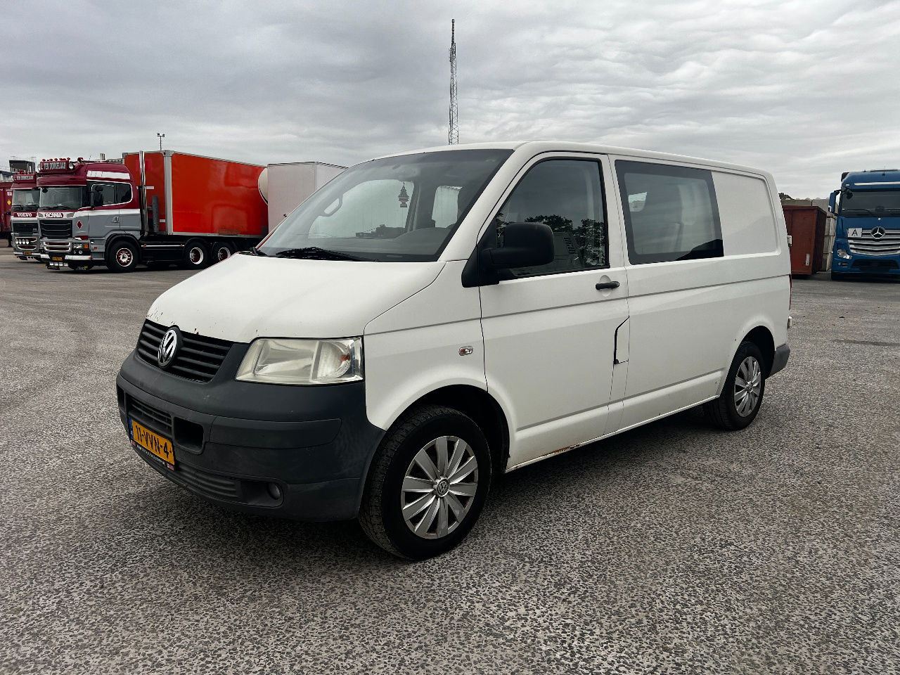 Volkswagen Transporter 2.5 tdi, 96kw, dubbele cabine - Small van: picture 1 Volkswagen Transporter 2.5 tdi, 96kw, dubbele cabine - Small van: picture 1