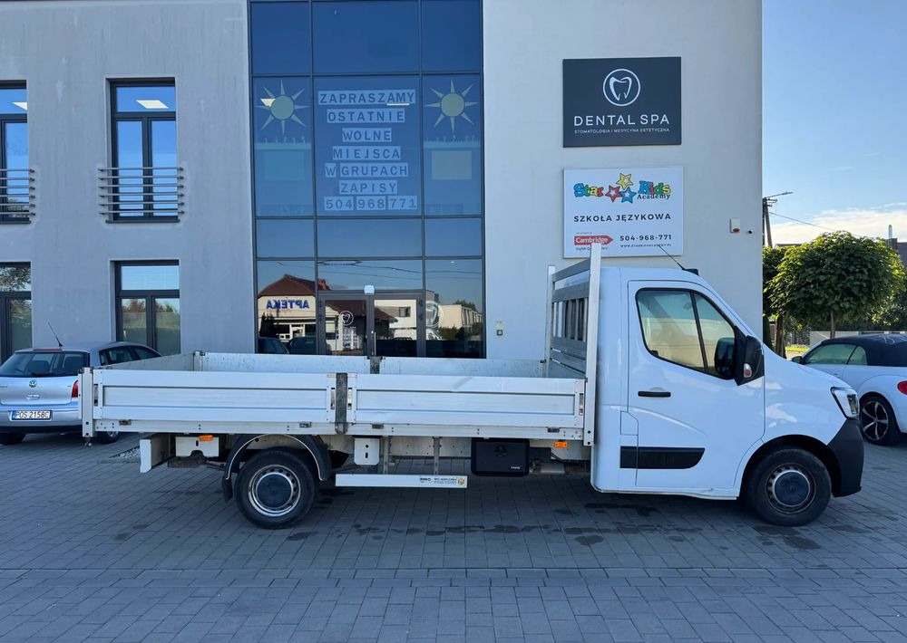 Renault Master - Flatbed van: picture 4 Renault Master - Flatbed van: picture 4
