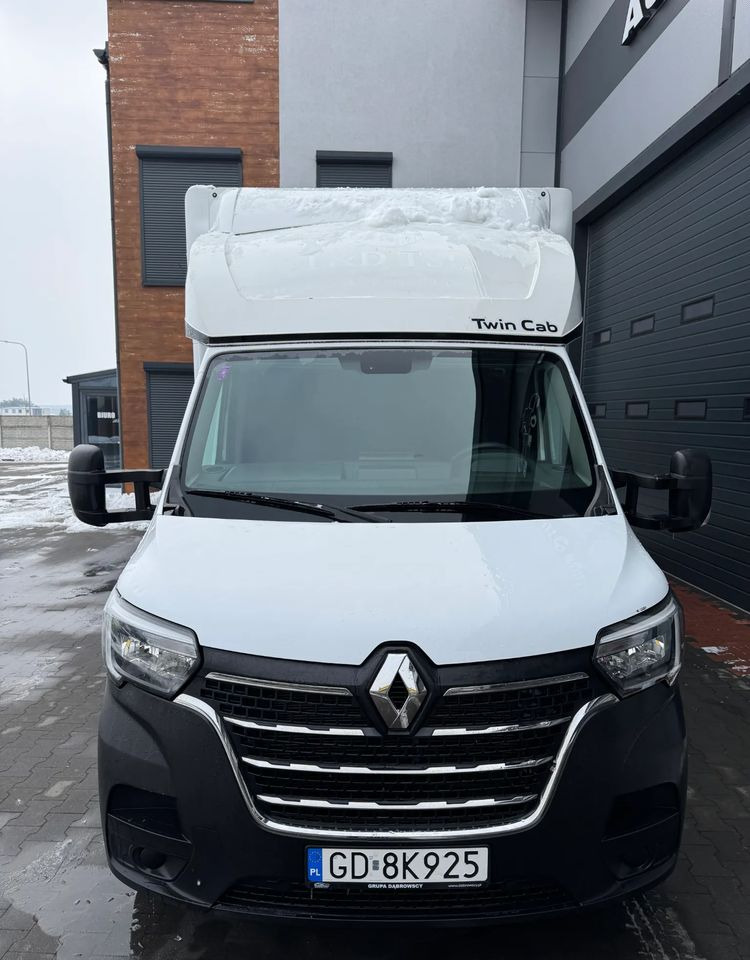 Renault Master - Curtain side van: picture 2 Renault Master - Curtain side van: picture 2