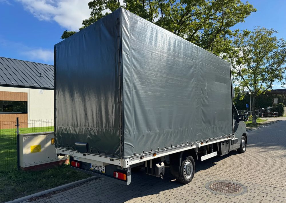 Renault Master - Curtain side van: picture 5 Renault Master - Curtain side van: picture 5