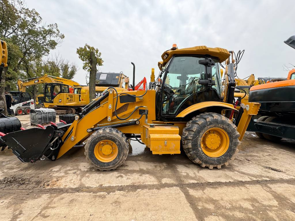 100% new CAT 420 F - Backhoe loader: picture 1 100% new CAT 420 F - Backhoe loader: picture 1