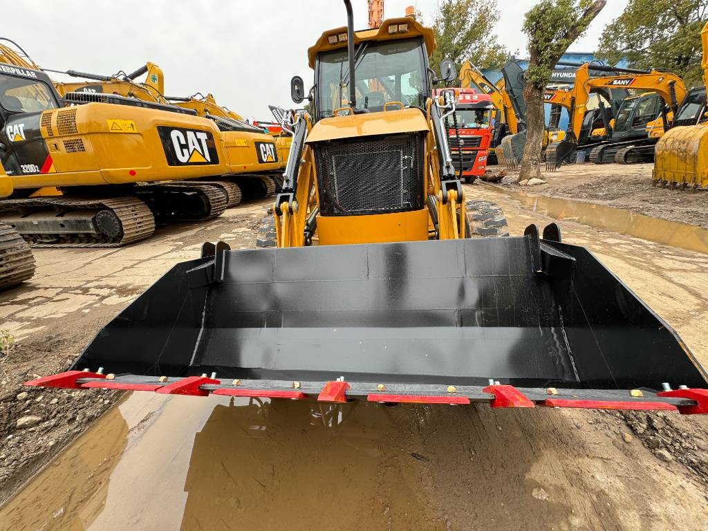 100% new CAT 420 F - Backhoe loader: picture 5 100% new CAT 420 F - Backhoe loader: picture 5