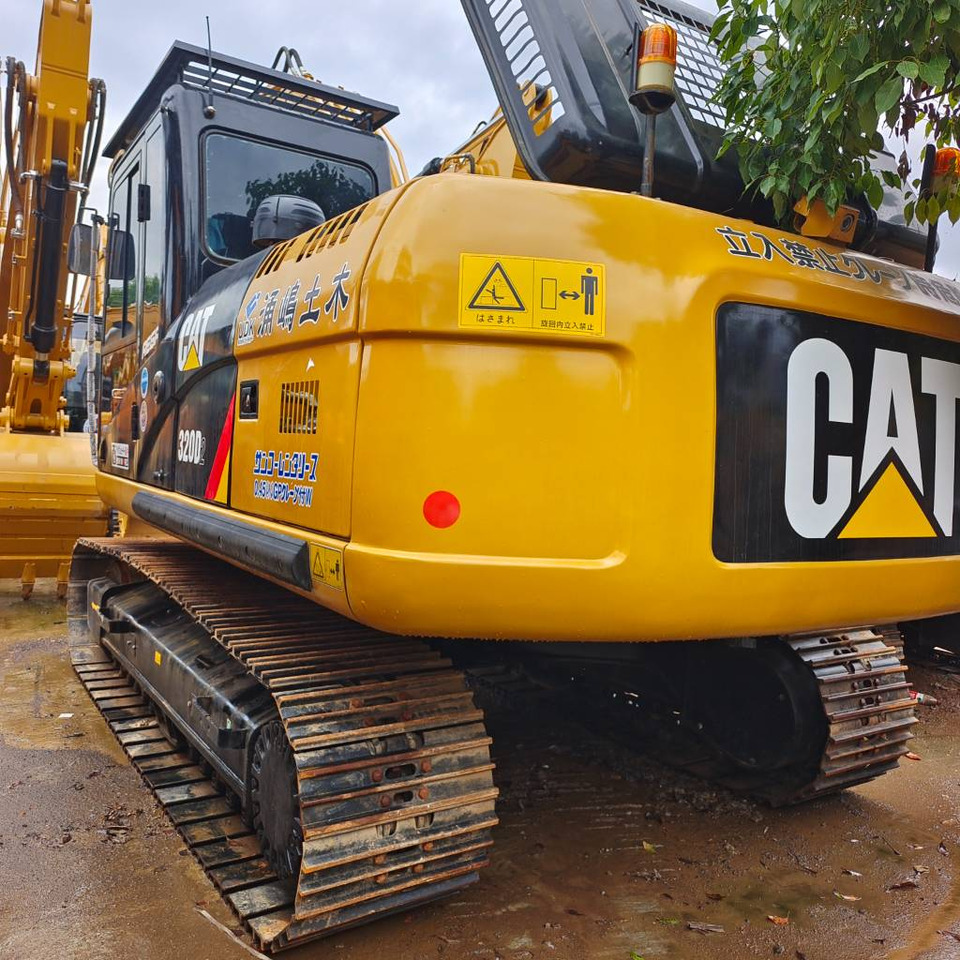 CAT 320D2 - Crawler excavator: picture 4 CAT 320D2 - Crawler excavator: picture 4