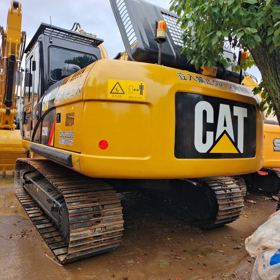 CAT 320D2 - Crawler excavator: picture 5 CAT 320D2 - Crawler excavator: picture 5