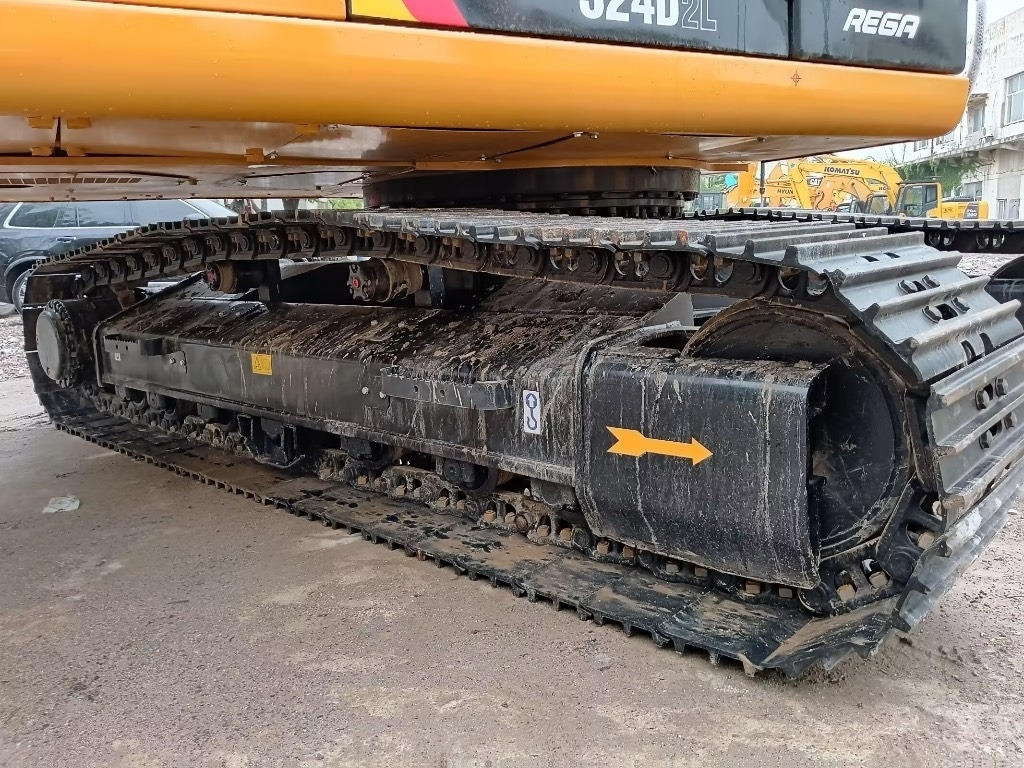 CAT 324 D L - Crawler excavator: picture 4 CAT 324 D L - Crawler excavator: picture 4