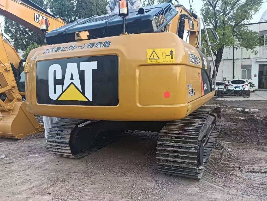 CAT 324 DL - Crawler excavator: picture 4 CAT 324 DL - Crawler excavator: picture 4