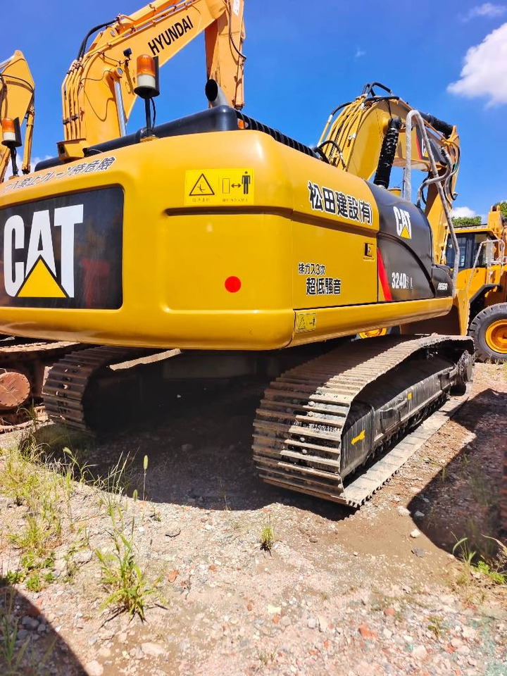 CAT 324D2L - Crawler excavator: picture 1 CAT 324D2L - Crawler excavator: picture 1