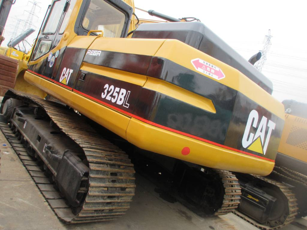 CAT 325 B L - Crawler excavator: picture 1 CAT 325 B L - Crawler excavator: picture 1
