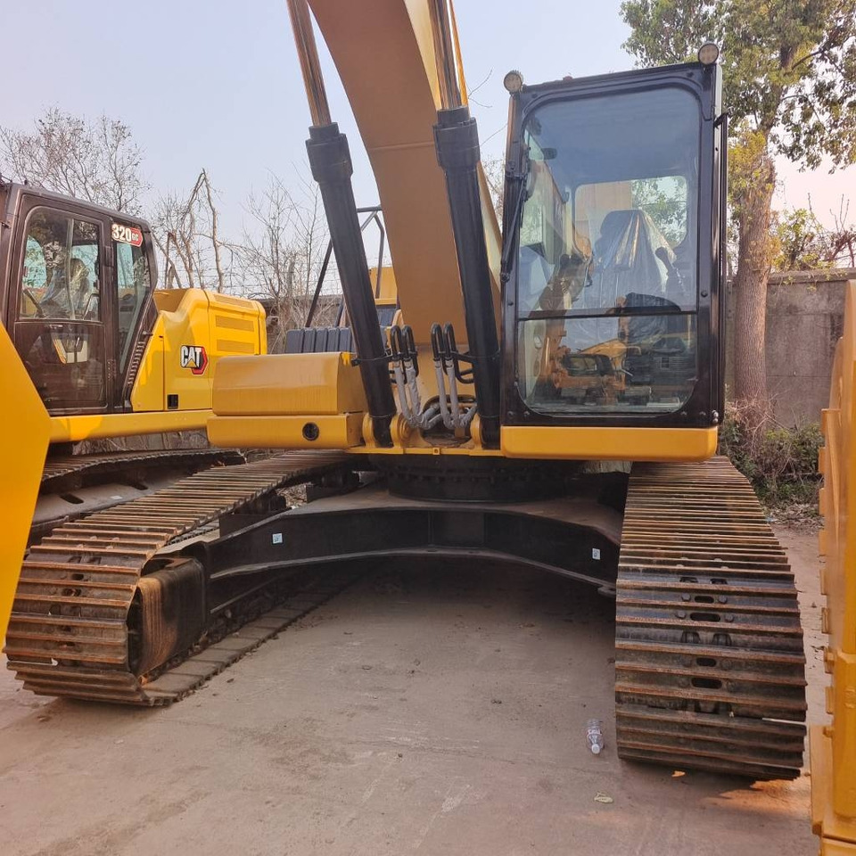 CAT 326 - Crawler excavator: picture 1 CAT 326 - Crawler excavator: picture 1
