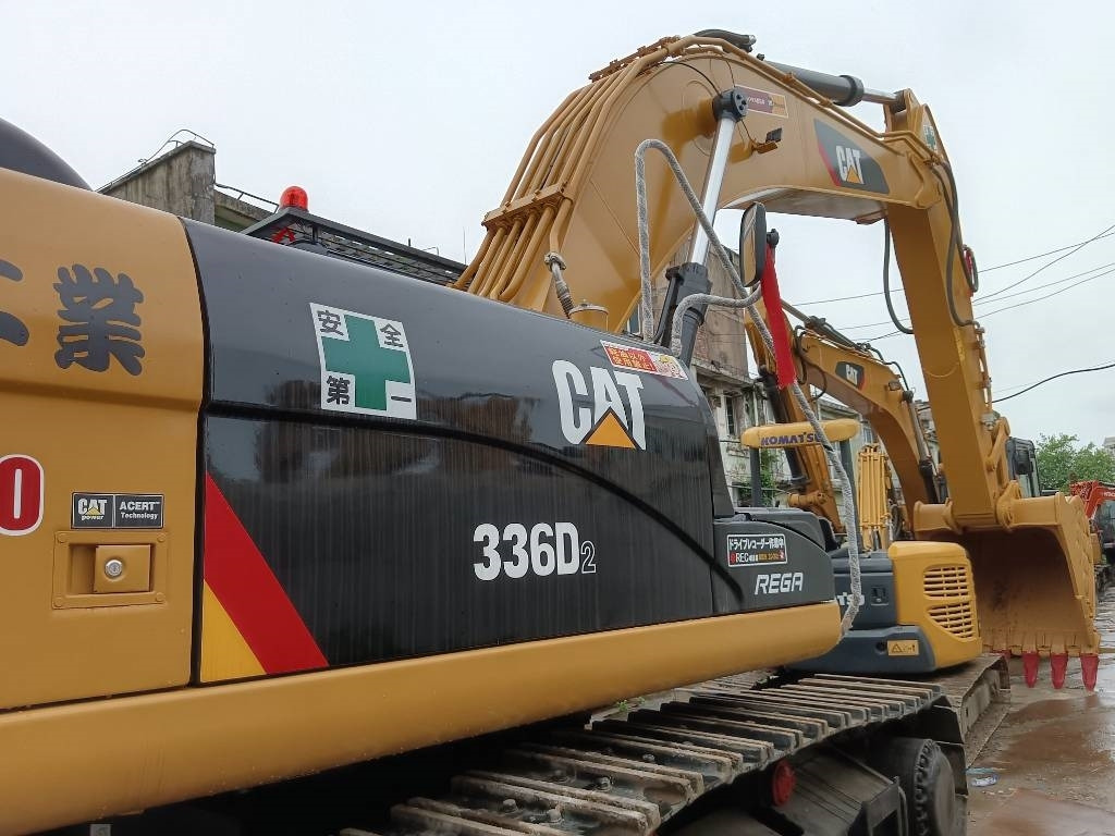 CAT 336D2 - Crawler excavator: picture 2 CAT 336D2 - Crawler excavator: picture 2