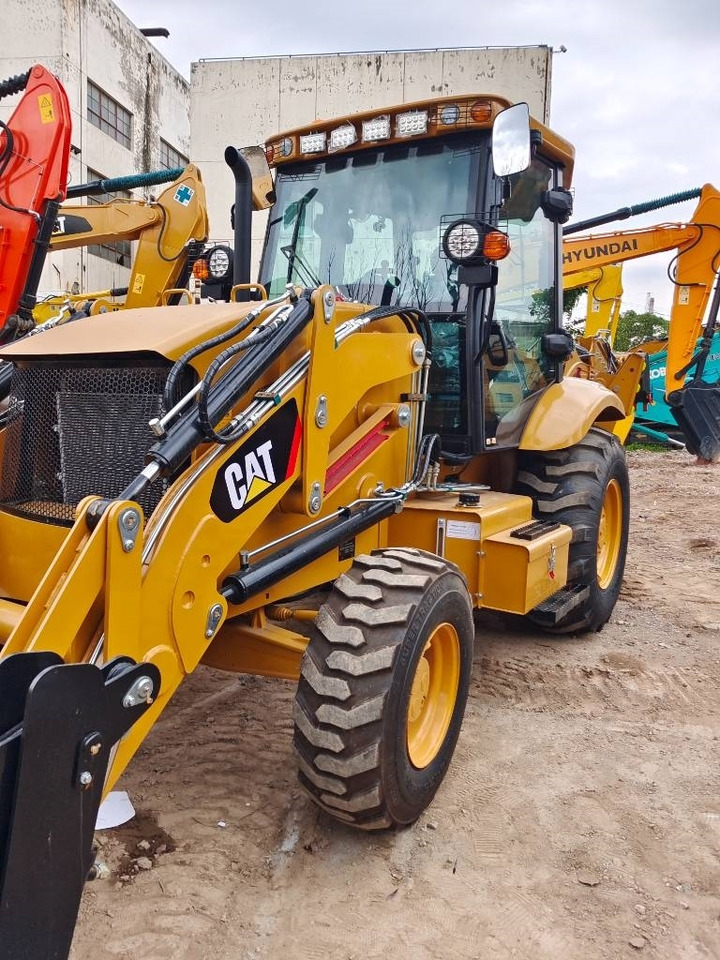 CAT 420 F - Backhoe loader: picture 3 CAT 420 F - Backhoe loader: picture 3