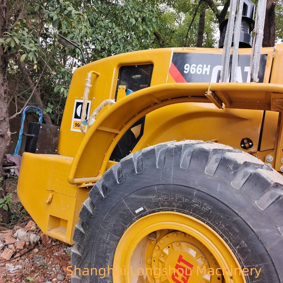 CAT 966H - Wheel loader: picture 4 CAT 966H - Wheel loader: picture 4