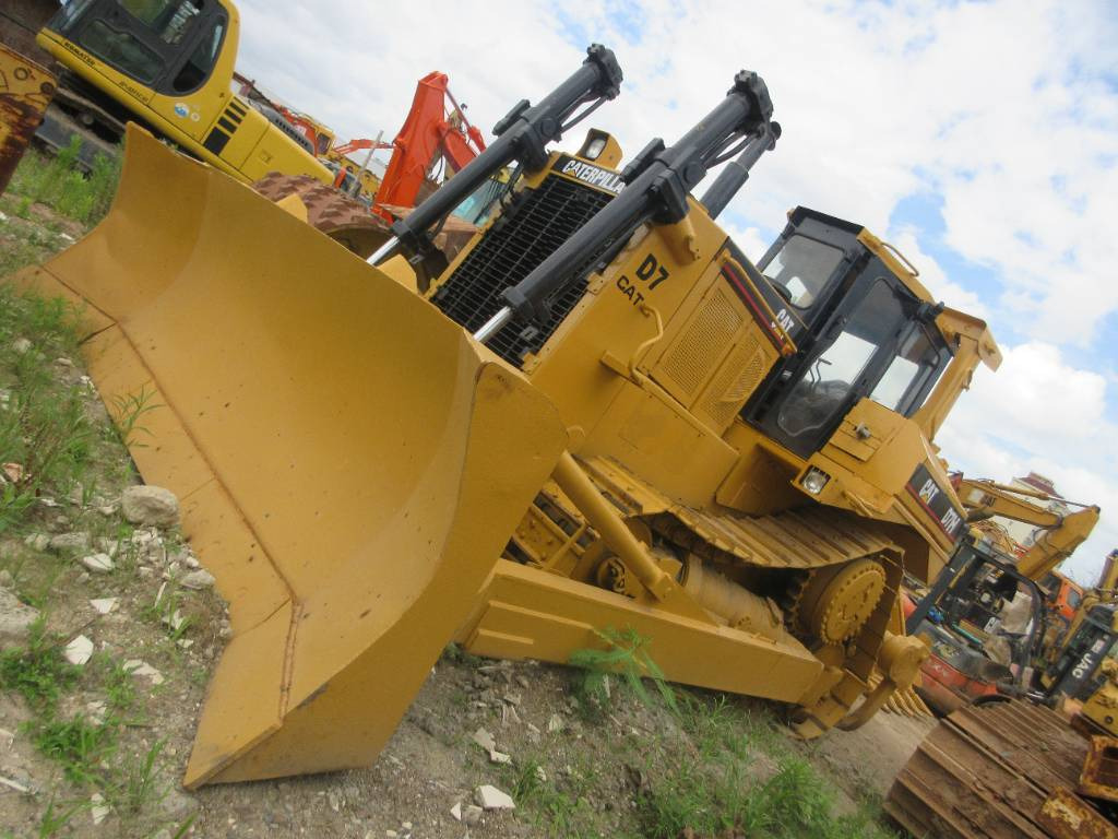 Bulldozer CAT D 7 H: picture 7