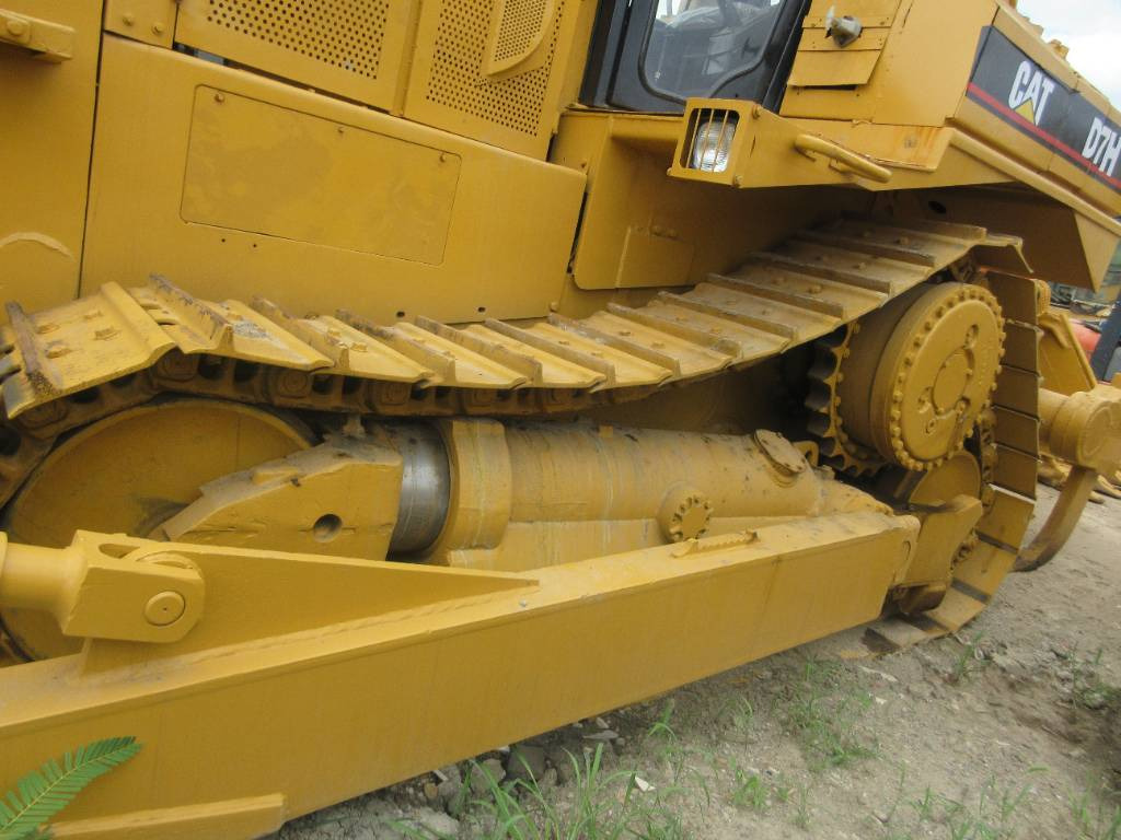 Bulldozer CAT D 7 H: picture 10