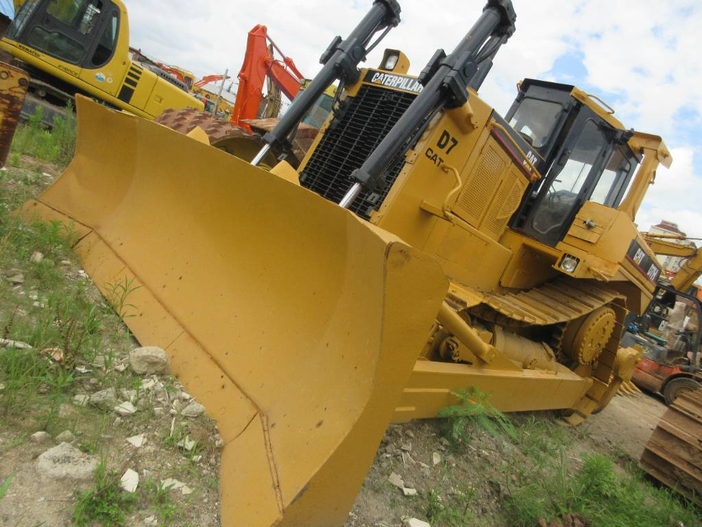 Bulldozer CAT D 7 H: picture 9