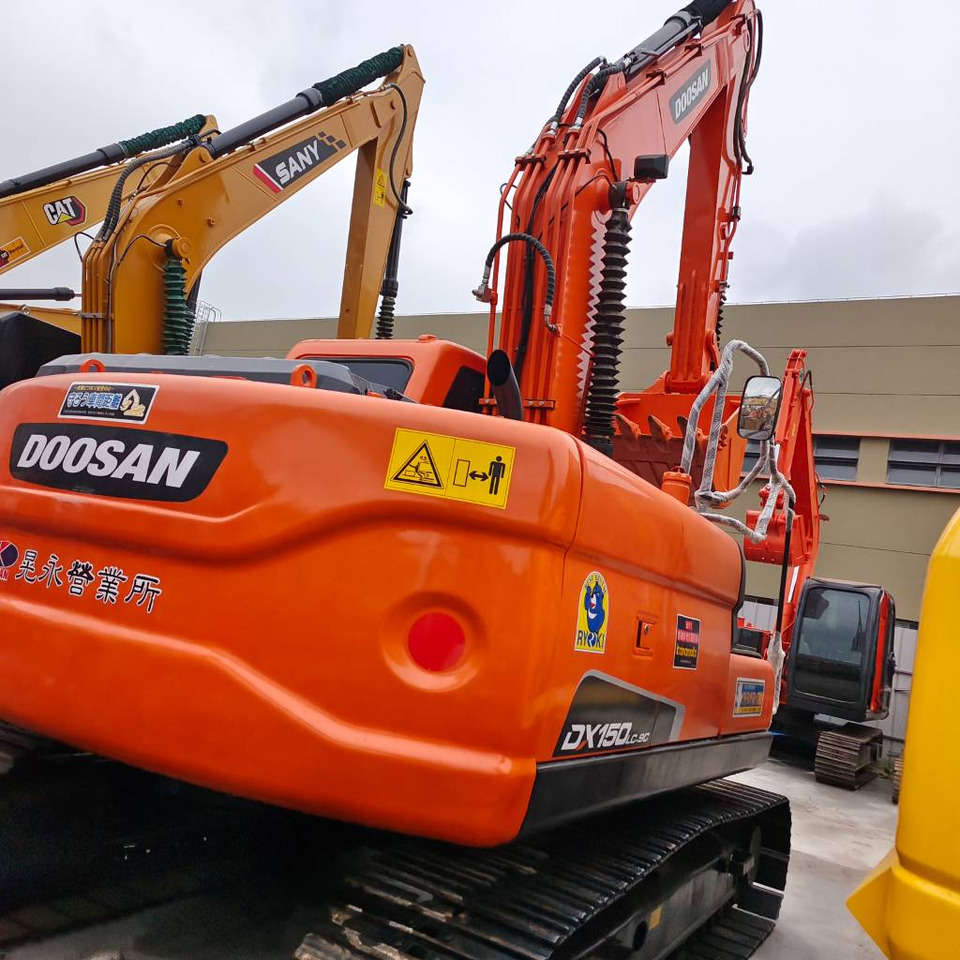 Doosan DX 150 LC - Crawler excavator: picture 1 Doosan DX 150 LC - Crawler excavator: picture 1