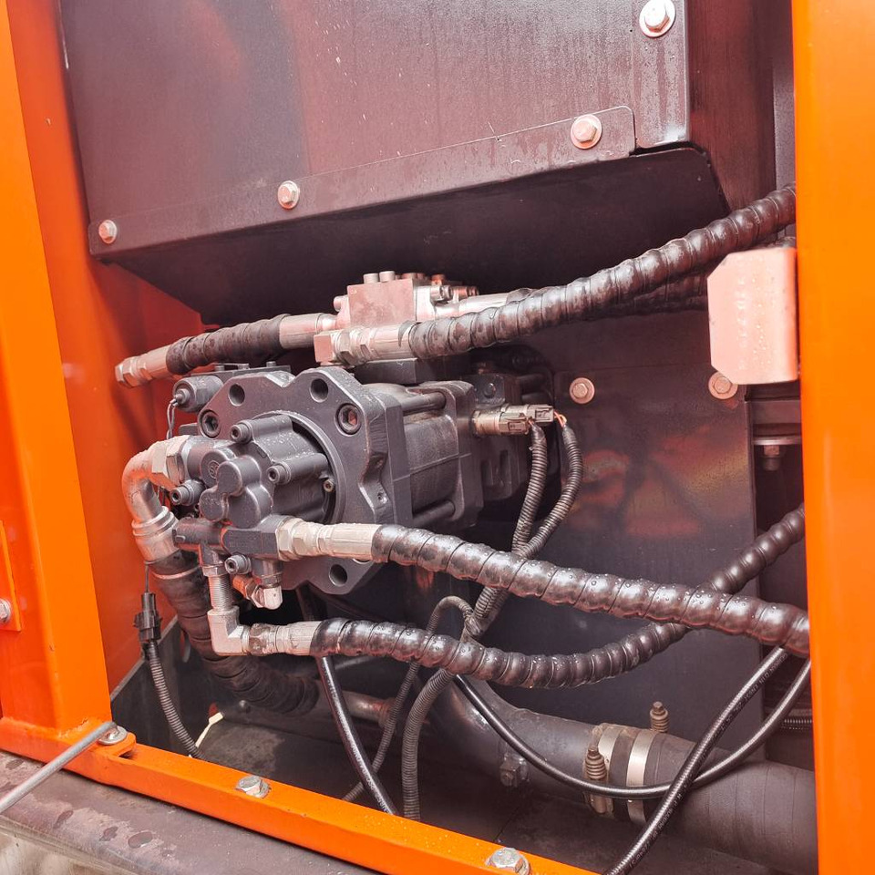 Doosan DX 150 LC - Crawler excavator: picture 3 Doosan DX 150 LC - Crawler excavator: picture 3