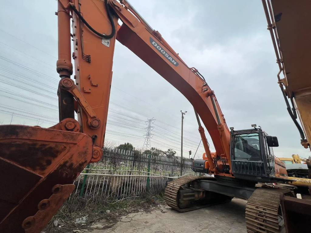 Doosan DX 500 LCA - Crawler excavator: picture 5 Doosan DX 500 LCA - Crawler excavator: picture 5
