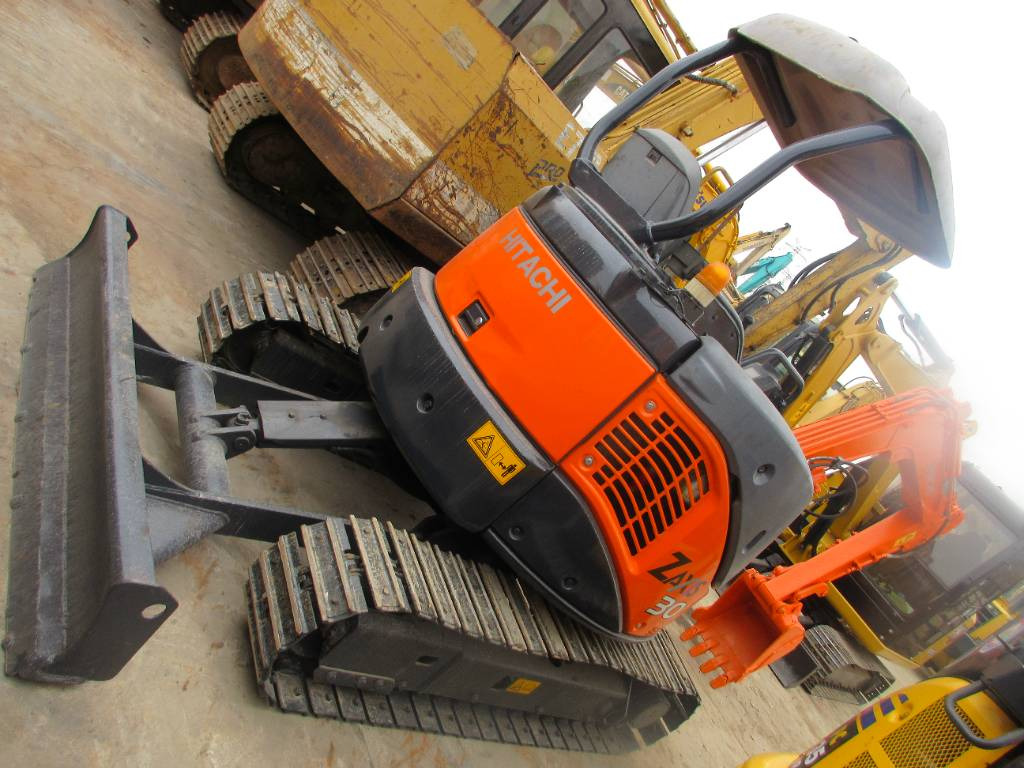 Hitachi ZX 30 U - Mini excavator: picture 4 Hitachi ZX 30 U - Mini excavator: picture 4