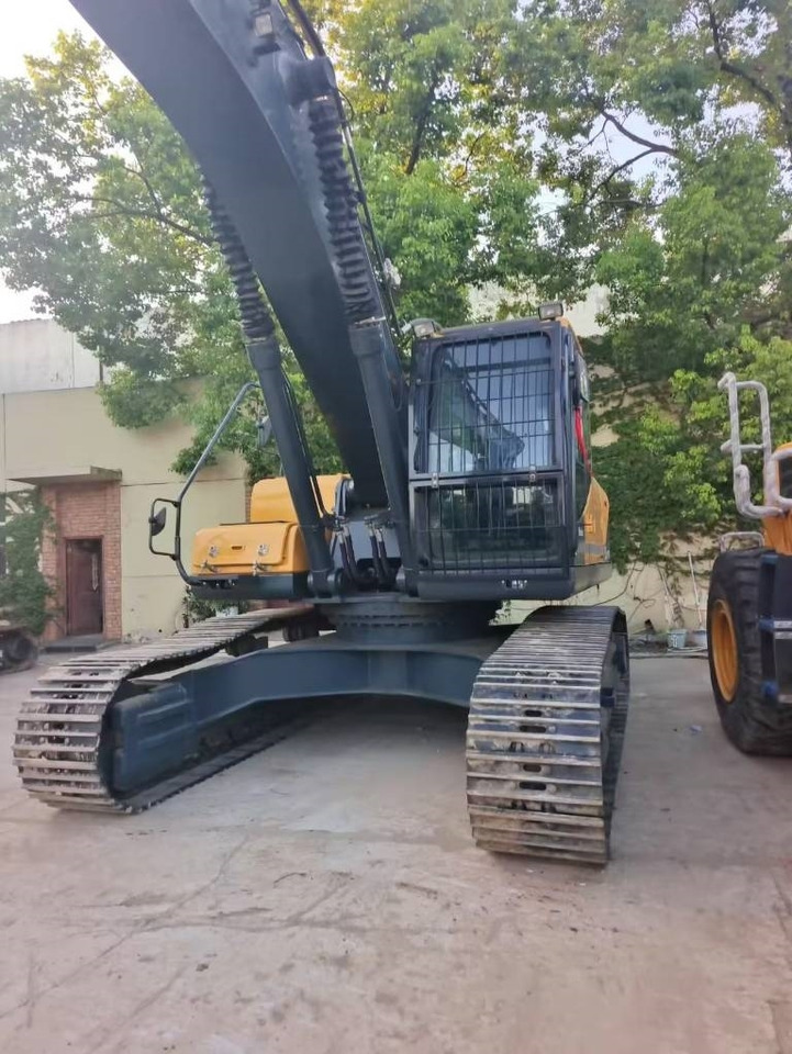 Hyundai 305 LC-9S - Crawler excavator: picture 2 Hyundai 305 LC-9S - Crawler excavator: picture 2