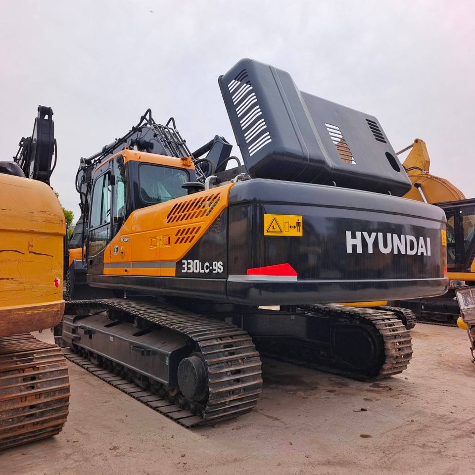 Hyundai 330LC-9T - Crawler excavator: picture 3 Hyundai 330LC-9T - Crawler excavator: picture 3