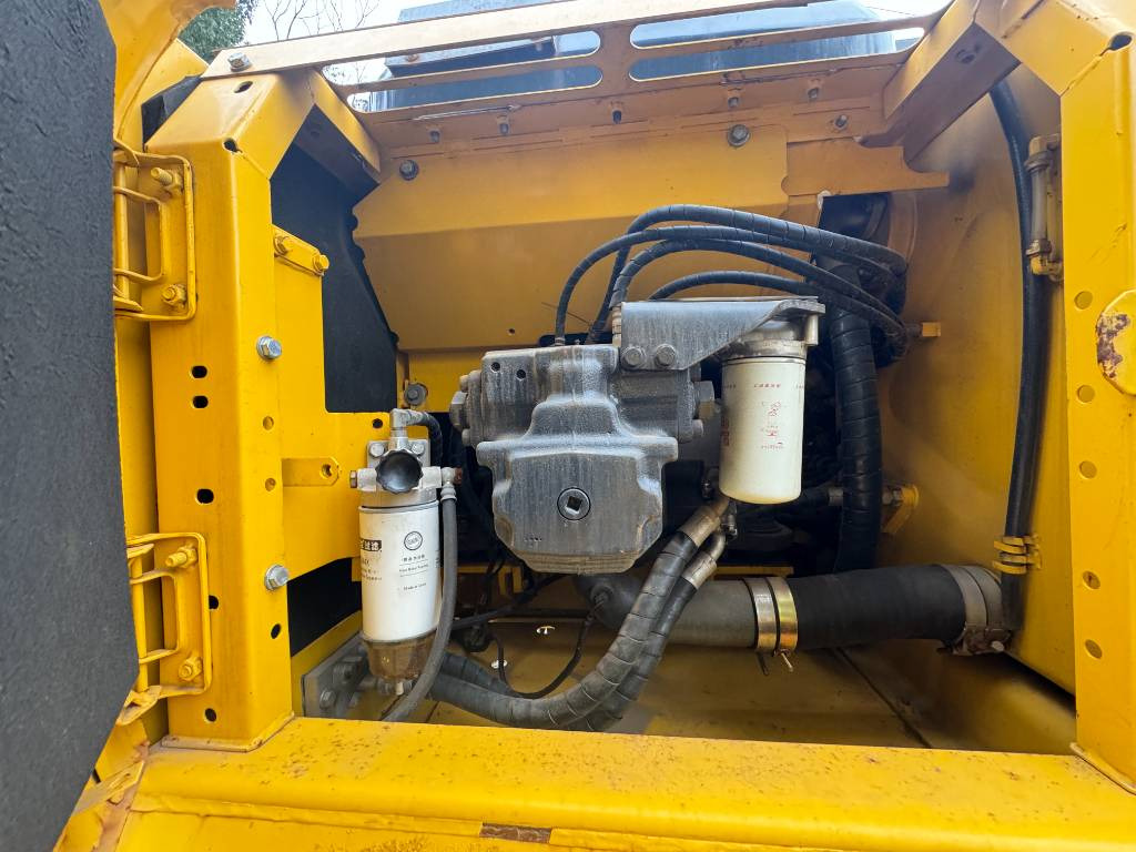 Komatsu Komatsu PC 210 LC-8 - Crawler excavator: picture 3 Komatsu Komatsu PC 210 LC-8 - Crawler excavator: picture 3