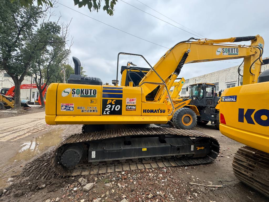 Komatsu Komatsu PC 210 LC-8 - Crawler excavator: picture 2 Komatsu Komatsu PC 210 LC-8 - Crawler excavator: picture 2