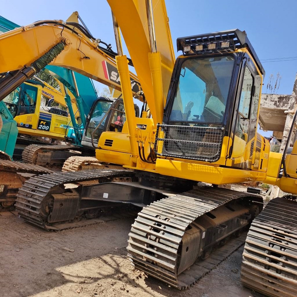 Komatsu PC 200 - Crawler excavator: picture 3 Komatsu PC 200 - Crawler excavator: picture 3